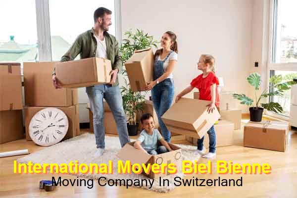 Loading furniture for Biel/Bienne removals